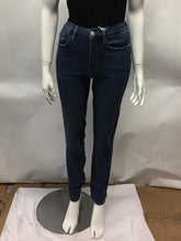 Load image into Gallery viewer, High-rise straight leg jeans
