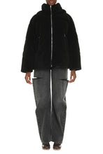 Load image into Gallery viewer, Hooded vegan fur jacket
