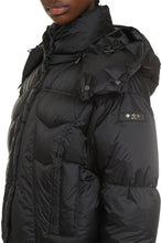 Load image into Gallery viewer, Spira hooded down jacket
