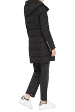 Load image into Gallery viewer, Berland hooded parka
