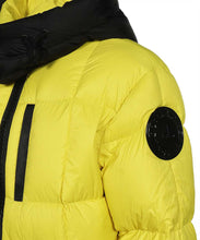 Load image into Gallery viewer, Padded bomber jacket
