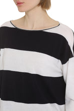 Load image into Gallery viewer, Striped sweater
