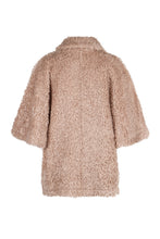 Load image into Gallery viewer, Faux fur coat
