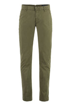 Load image into Gallery viewer, Stretch cotton chino trousers
