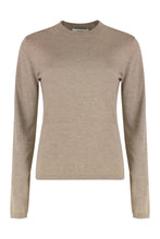 Load image into Gallery viewer, Lightweight cashmere knitwear
