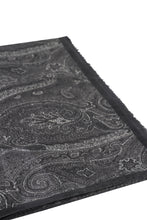 Load image into Gallery viewer, Modal and cashmere blend scarf

