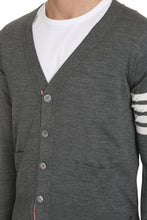 Load image into Gallery viewer, Merino wool cardigan
