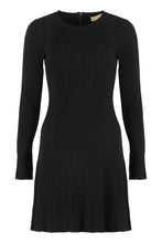 Load image into Gallery viewer, Ribbed knit dress
