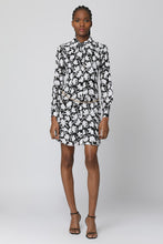 Load image into Gallery viewer, Printed shirtdress
