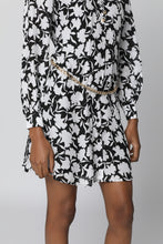 Load image into Gallery viewer, Printed shirtdress
