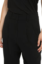 Load image into Gallery viewer, High-waisted cropped trousers
