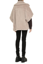 Load image into Gallery viewer, Newmanto vegan fur jacket
