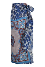 Load image into Gallery viewer, Nuevo printed silk skirt
