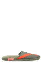 Load image into Gallery viewer, Slippers with logo
