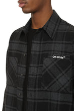 Load image into Gallery viewer, Checked flannel shirt
