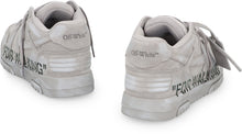 Load image into Gallery viewer, Sneakers low-top Out of Office in suede
