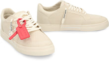 Load image into Gallery viewer, Sneakers low-top New Vulcanized in canvas

