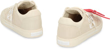 Load image into Gallery viewer, Sneakers low-top New Vulcanized in canvas

