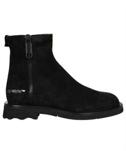 Load image into Gallery viewer, Spongesole suede ankle boots
