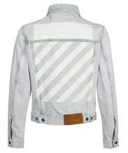 Load image into Gallery viewer, Denim jacket

