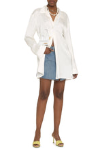 Load image into Gallery viewer, Satin shirt
