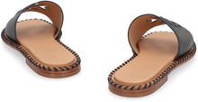 Load image into Gallery viewer, Twist Leather slides
