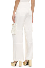 Load image into Gallery viewer, Cargo trousers
