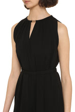 Load image into Gallery viewer, Pascia crepe jumpsuit
