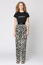 Load image into Gallery viewer, Printed silk pants
