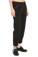 Load image into Gallery viewer, Stretch cotton cargo trousers

