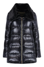 Load image into Gallery viewer, Ultra-light down jacket
