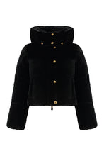 Load image into Gallery viewer, Puffer jacket in velvet with hood
