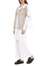 Load image into Gallery viewer, Suede cape coat
