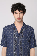 Load image into Gallery viewer, Printed short sleeved shirt
