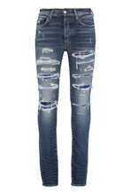 Load image into Gallery viewer, Destroyed jeans
