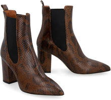 Load image into Gallery viewer, Leather ankle boots
