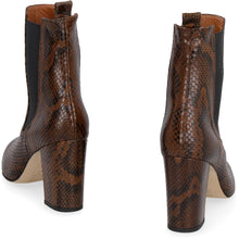 Load image into Gallery viewer, Leather ankle boots
