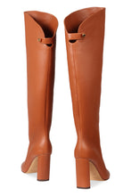 Load image into Gallery viewer, Adriana leather boots
