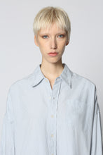Load image into Gallery viewer, oversize striped shirt
