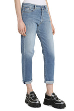 Load image into Gallery viewer, Radura boyfriend jeans
