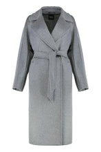 Load image into Gallery viewer, Double-breasted midi coat in wool
