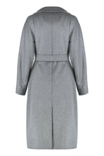 Load image into Gallery viewer, Double-breasted midi coat in wool
