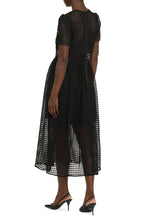 Load image into Gallery viewer, Lace midi dress
