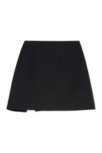 Load image into Gallery viewer, Crepe mini skirt
