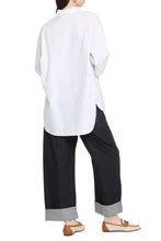 Load image into Gallery viewer, Striped shirt
