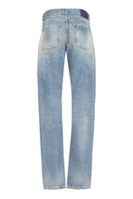 Load image into Gallery viewer, Straight leg jeans
