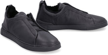 Load image into Gallery viewer, Triple Stitch leather sneakers
