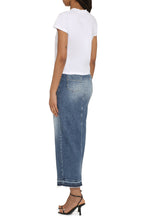 Load image into Gallery viewer, Cotton crew-neck T-shirt
