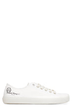Load image into Gallery viewer, Tabi canvas low-top sneakers
