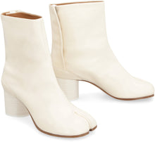 Load image into Gallery viewer, Tabi leather ankle boots
